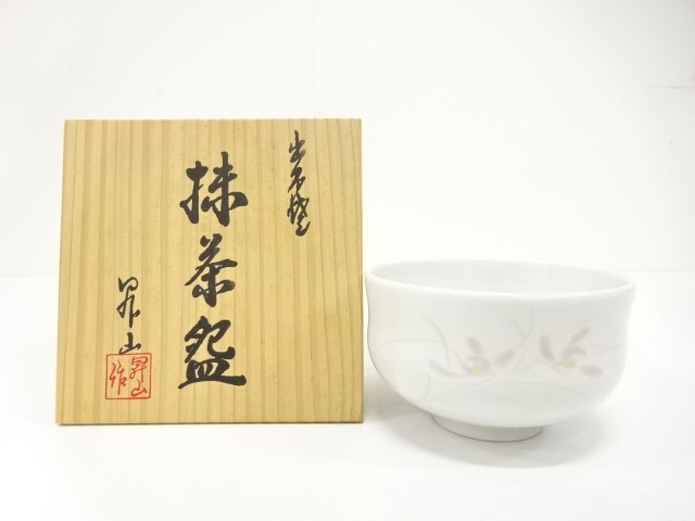 JAPANESE TEA CEREMONY / IZUSHI WARE TEA BOWL CHAWAN / WHITE PORCELAIN / FLOWER / ARTISAN WORK